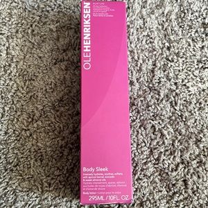 Ole Henriksen Body Sleek Moisturizer
